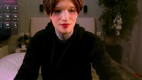 Snapshot of simona_rain chatting on 02-01-25, 01:20 Simona online show from 02-01-25, 01:20