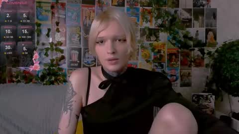 Snapshot of simona_rain chatting on 10-01-25, 09:54 Simona online show from 10-01-25, 09:54