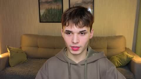 Snapshot of simonboy592 chatting on 03-21-26, 10:20 Alex online show from 03-21-26, 10:20