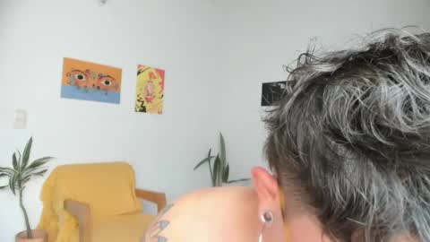 Sim. online show from 02-04-25, 06:38