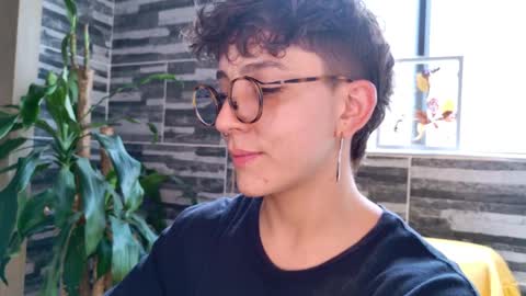 Sim. online show from 03-08-25, 06:26