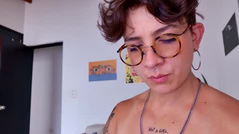 Sim. online show from 10-26-25, 07:42