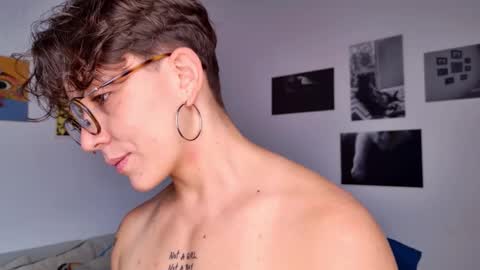 Sim. online show from 11-24-25, 04:18