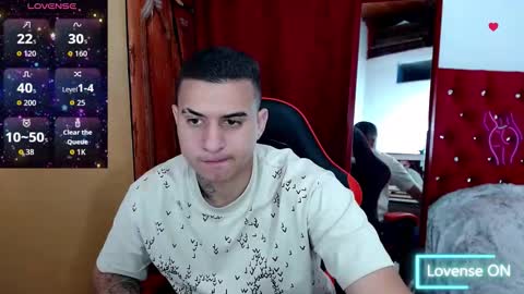 Snapshot of simonkeler chatting on 09-22-25, 03:41 SIMON KELER online show from 09-22-25, 03:41