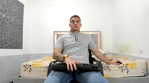 SIMON KELER online show from 03-11-26, 02:12