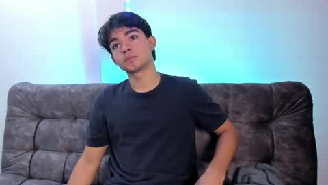  Simon  online show from 01-10-25, 02:23