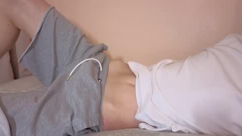 Snapshot of simonsecrett chatting on 11-20-25, 06:18 Simon online show from 11-20-25, 06:18