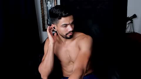 Snapshot of simple_guyy chatting on 07-14-26, 06:40 Andrey online show from 07-14-26, 06:40
