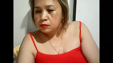 Snapshot of simplecity45 chatting on 02-13-26, 11:12 Carolyn online show from 02-13-26, 11:12