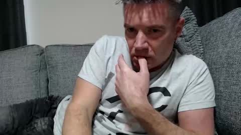 Ricky online show from 11-18-25, 03:49