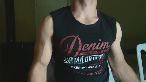 Snapshot of simply_adrian96 chatting on 10-13-25, 05:13 Adrian online show from 10-13-25, 05:13
