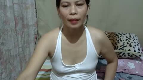 Snapshot of simply_me143 chatting on 11-08-25, 12:22 mia online show from 11-08-25, 12:22