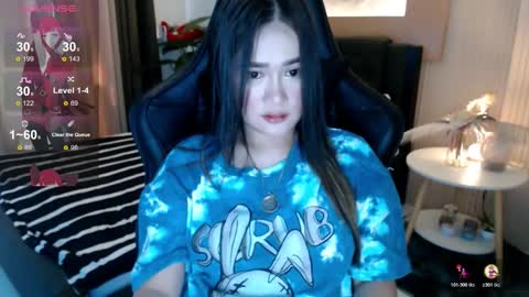 Adrianna Fowler online show from 11-07-25, 02:11