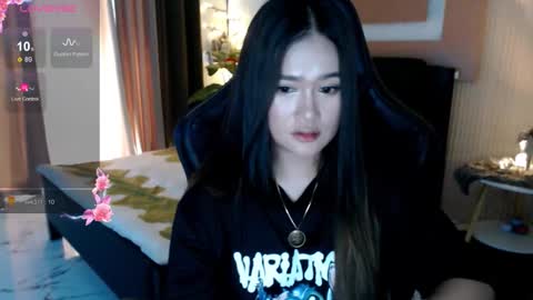 Snapshot of simplykhate chatting on 02-11-26, 01:54 Adrianna Fowler online show from 02-11-26, 01:54