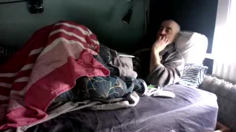 Snapshot of simplyminded chatting on 02-24-26, 12:14 simplyminded online show from 02-24-26, 12:14