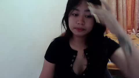 Snapshot of simplypretty_monica chatting on 10-09-25, 10:35 simplypretty_monica online show from 10-09-25, 10:35