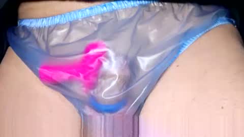 Snapshot of simson33 chatting on 02-26-25, 09:53 simson33 online show from 02-26-25, 09:53