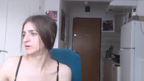 simyhvn online show from 01-21-25, 11:35
