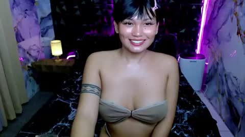hi im thalia  nice to meet you  please give me thumbs up 3 online show from 06-22-26, 02:02
