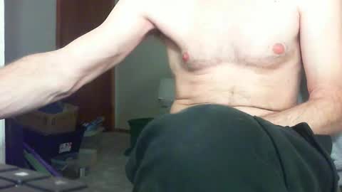 Snapshot of sincity98 chatting on 05-16-26, 06:21 sinner online show from 05-16-26, 06:21