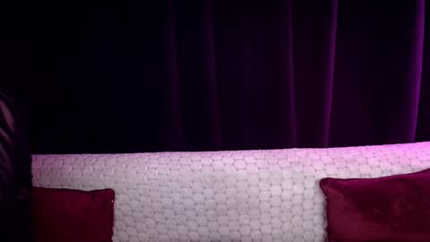 Sindi online show from 02-05-25, 02:59