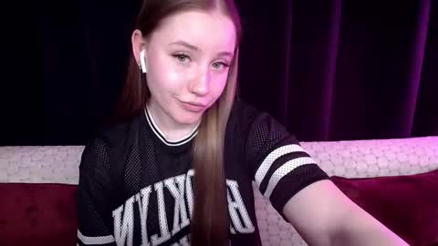 Sindi online show from 02-18-25, 06:26