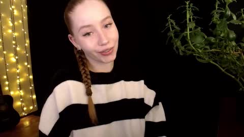 Sindi online show from 10-14-25, 11:22