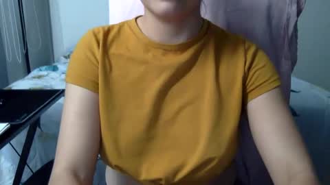 Snapshot of sindrastone chatting on 12-10-24, 08:49 Sindra online show from 12-10-24, 08:49