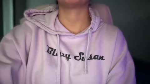 Snapshot of sindrastone chatting on 09-08-25, 10:31 Sindra online show from 09-08-25, 10:31