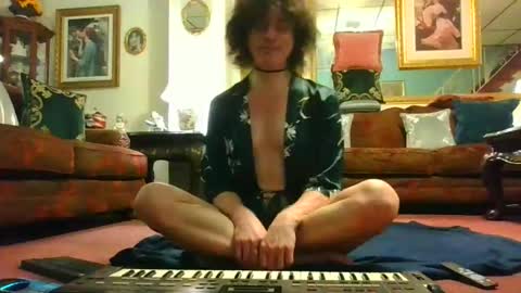 Sinfia online show from 09-12-25, 07:08