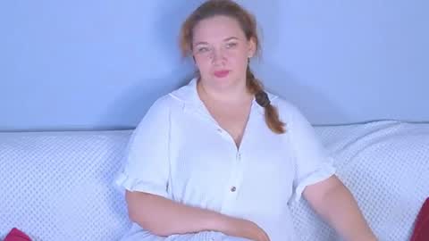 Snapshot of sinful_helena chatting on 07-16-26, 03:56 sinful_helena online show from 07-16-26, 03:56