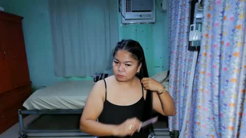 Snapshot of sinfullwife6969 chatting on 09-25-25, 10:19 sinfullwife6969 online show from 09-25-25, 10:19