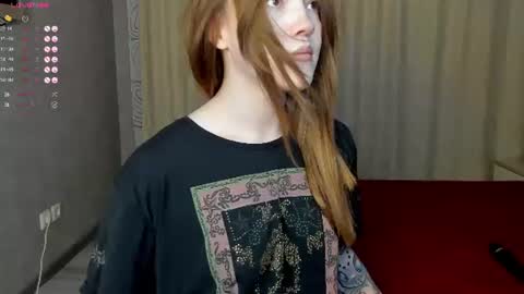 Ivy online show from 06-20-26, 10:18