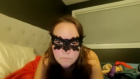 Snapshot of sinfulsynergy666 chatting on 10-20-25, 02:45 SinfulSynergy online show from 10-20-25, 02:45