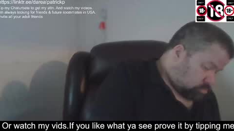 Snapshot of singledude_69 chatting on 12-18-25, 12:44 SingleDude 69 online show from 12-18-25, 12:44