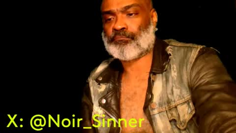Snapshot of sinnernoir chatting on 02-07-25, 08:33 My Name Is..............................John online show from 02-07-25, 08:33