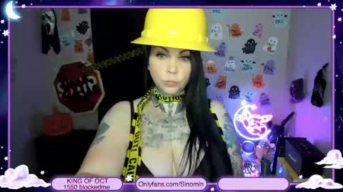 Sinomin online show from 10-25-25, 02:41