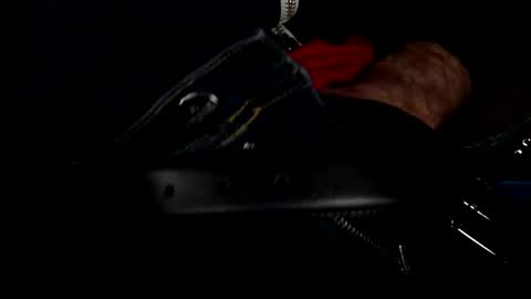 Snapshot of sinthesi chatting on 12-20-24, 07:12 Alex online show from 12-20-24, 07:12