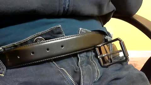 Snapshot of sinthesi chatting on 12-26-24, 07:03 Alex online show from 12-26-24, 07:03