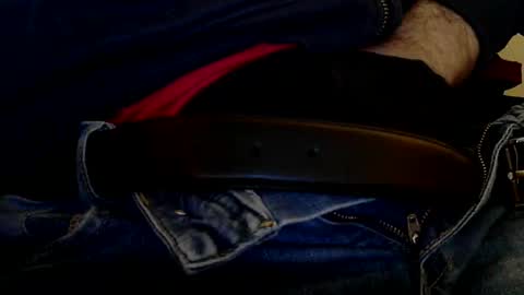 Snapshot of sinthesi chatting on 01-18-25, 10:49 Alex online show from 01-18-25, 10:49