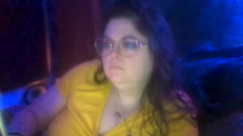 Siofra online show from 10-26-25, 02:56