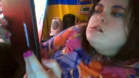 Siofra online show from 10-27-25, 06:12