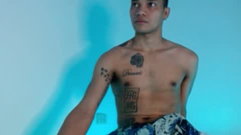 Snapshot of sir_black1 chatting on 03-25-26, 04:07 Sir black online show from 03-25-26, 04:07