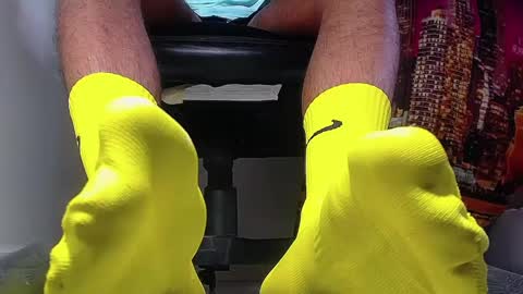 Snapshot of sir_kev66 chatting on 02-07-25, 09:15 only foot worshipers here online show from 02-07-25, 09:15