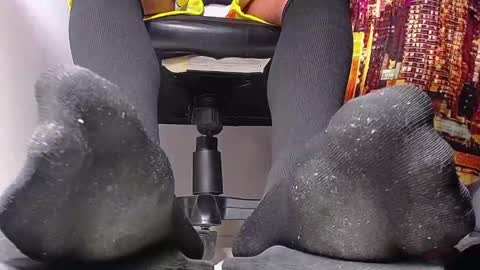 Snapshot of sir_kev66 chatting on 02-17-25, 01:36 only foot worshipers here online show from 02-17-25, 01:36