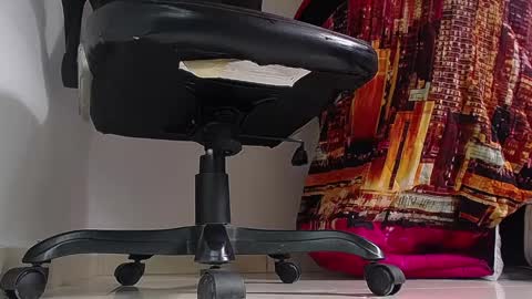 Snapshot of sir_kev66 chatting on 02-27-25, 06:53 only foot worshipers here online show from 02-27-25, 06:53