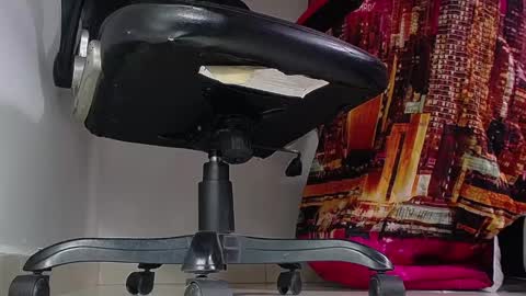 Snapshot of sir_kev66 chatting on 02-28-25, 09:55 only foot worshipers here online show from 02-28-25, 09:55