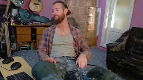 I am The Fourth and only Sir. Pelo online show from 09-20-25, 05:30