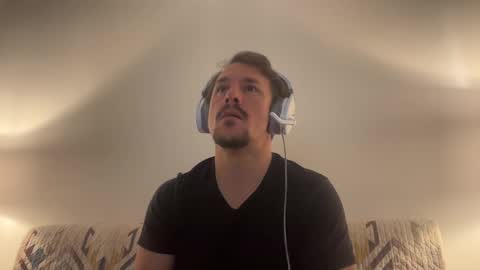 Snapshot of sirbubblesworth chatting on 01-18-25, 02:36 sirbubblesworth online show from 01-18-25, 02:36