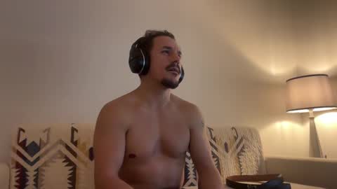 Snapshot of sirbubblesworth chatting on 01-21-25, 07:58 sirbubblesworth online show from 01-21-25, 07:58